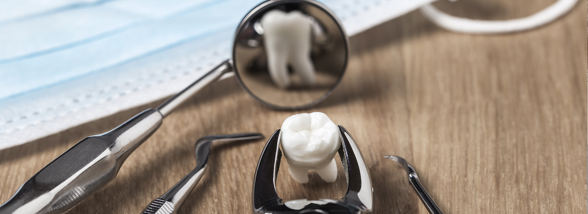 Benecchi Dental Group | Invisalign reg , Cosmetic Dentistry and Dental Bridges